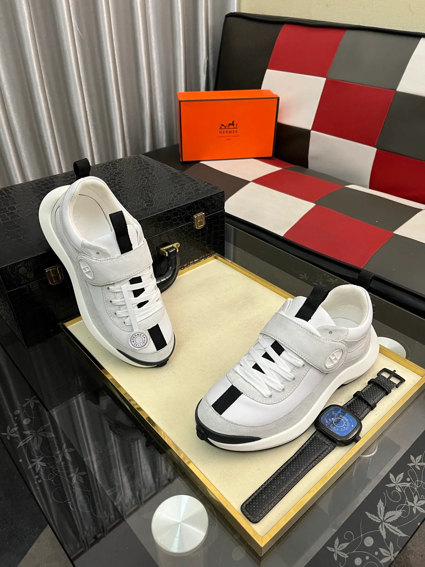 Men's shoes 💰660⌚️⌚️【HERMES】Hermès - High-end quality original order·Casual sports shoes -Upper: 🔝Nappa calfskin, suede calfskin, shoe body sewn brand ´H´ totem, tongue brand logo cloth label -Inner: water-dyed cowhide -Outsole: ultra-light TPU foam rubber; two-color molded outsole -Ultra-high quality control and fine workmanship: outstanding (high-end, noble and classy) -Size: 36-44 (45, can be customized)